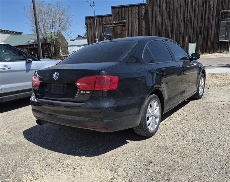 Volkswagen Jetta SE 2011