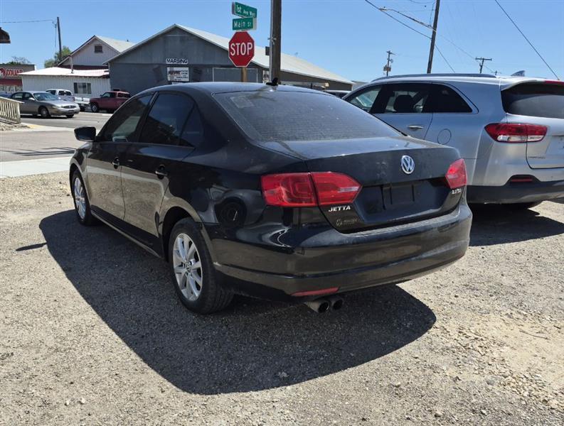 Volkswagen Jetta SE 2011
