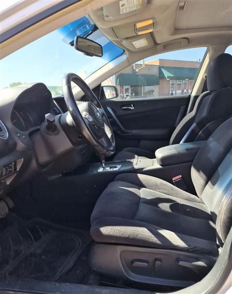 Nissan Maxima S 2014