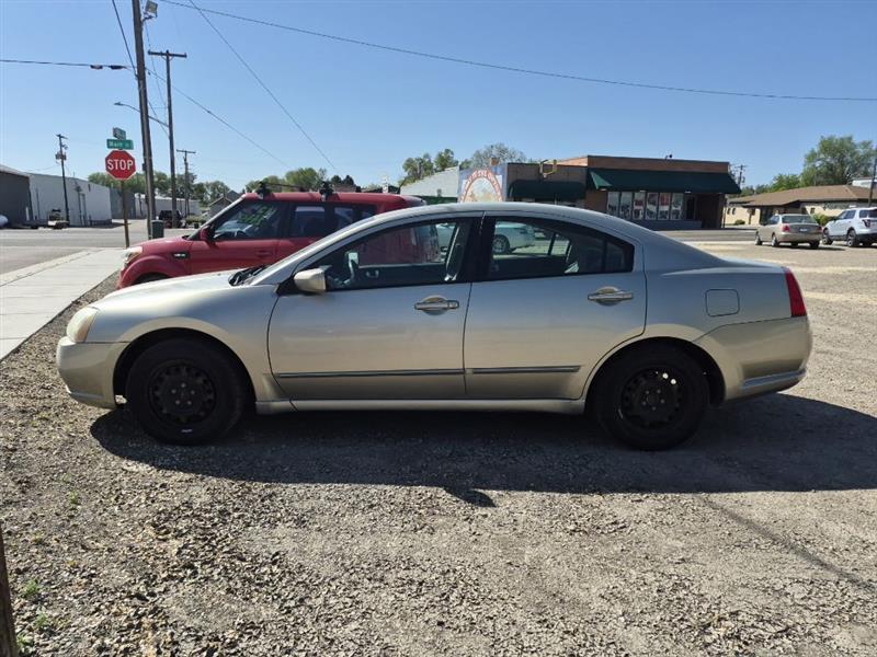 Mitsubishi Galant SE 2006