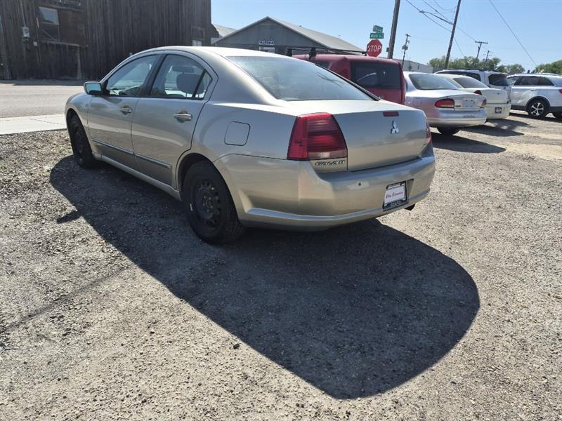 Mitsubishi Galant SE 2006