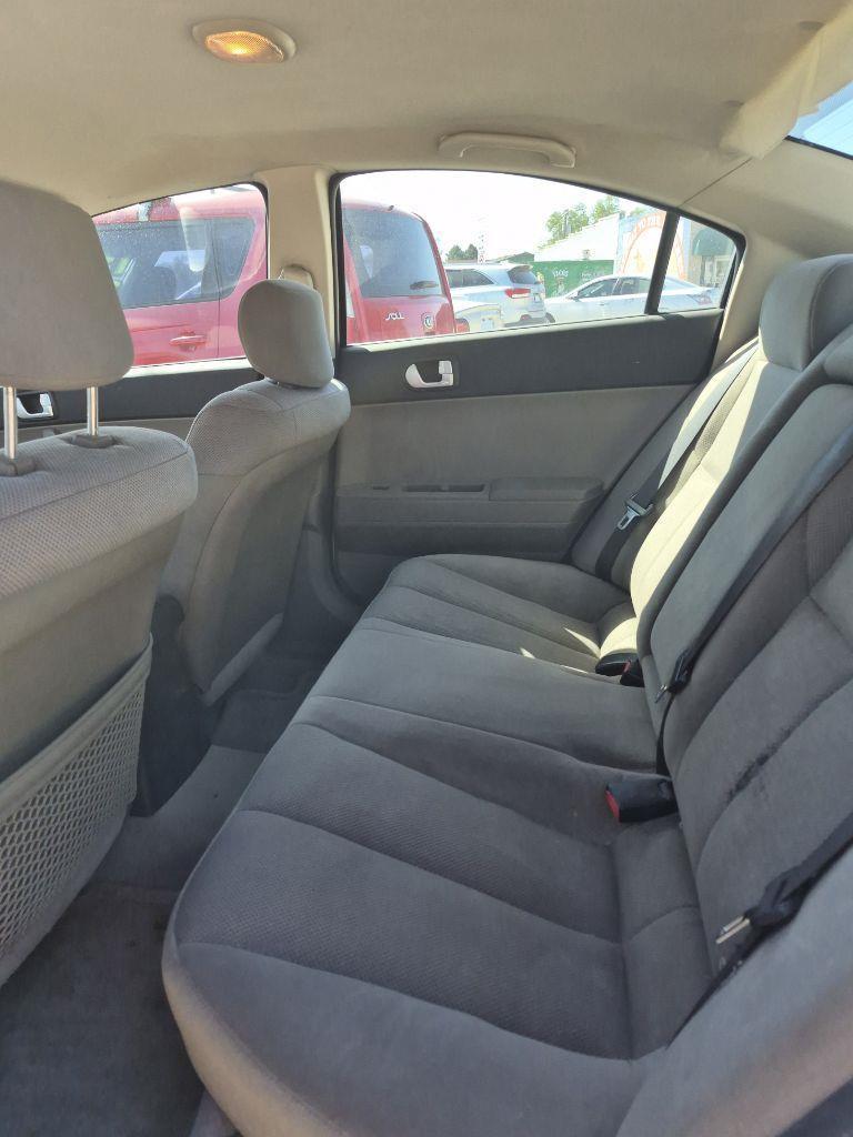 Mitsubishi Galant SE 2006