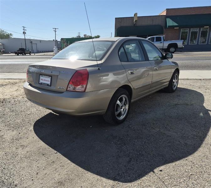Hyundai Elantra GLS 4-Door 2006