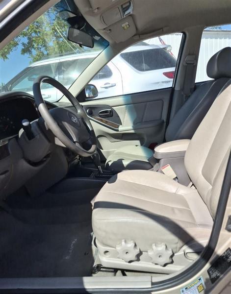 Hyundai Elantra GLS 4-Door 2006