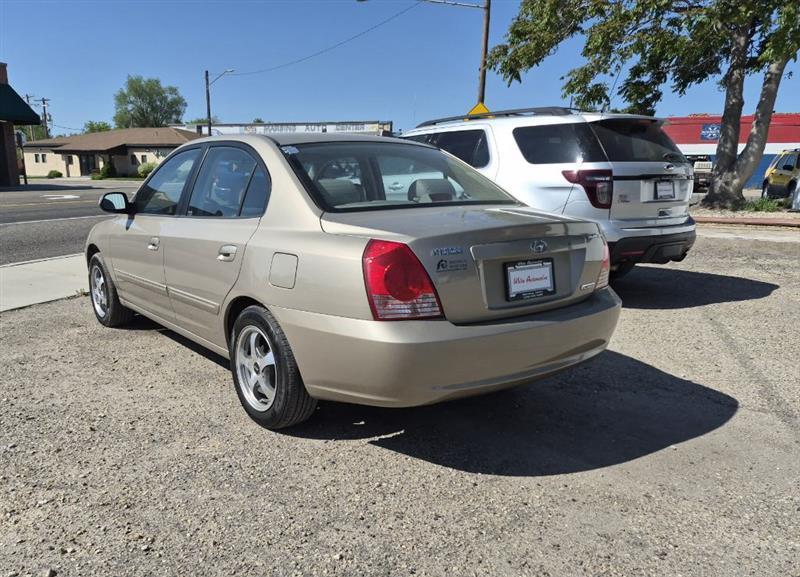 Hyundai Elantra GLS 4-Door 2006