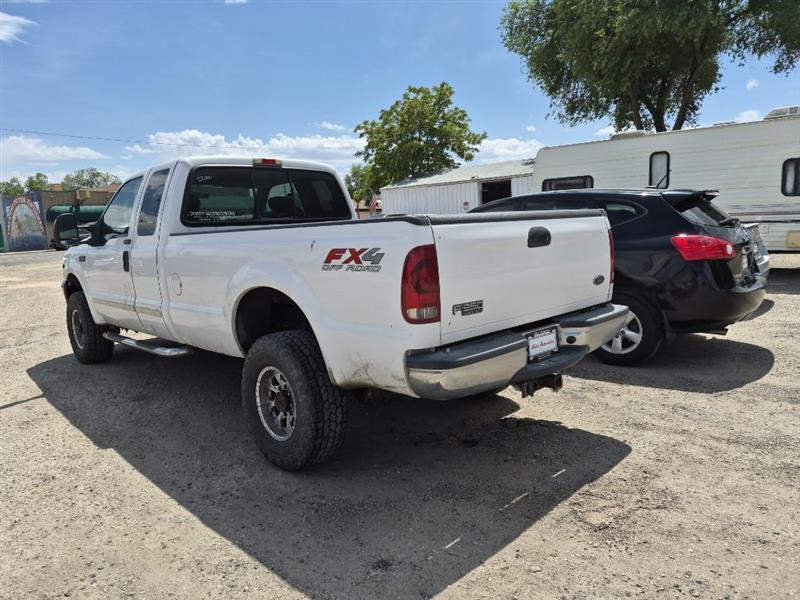 Ford F-350 SD XL SuperCab 4WD 2004