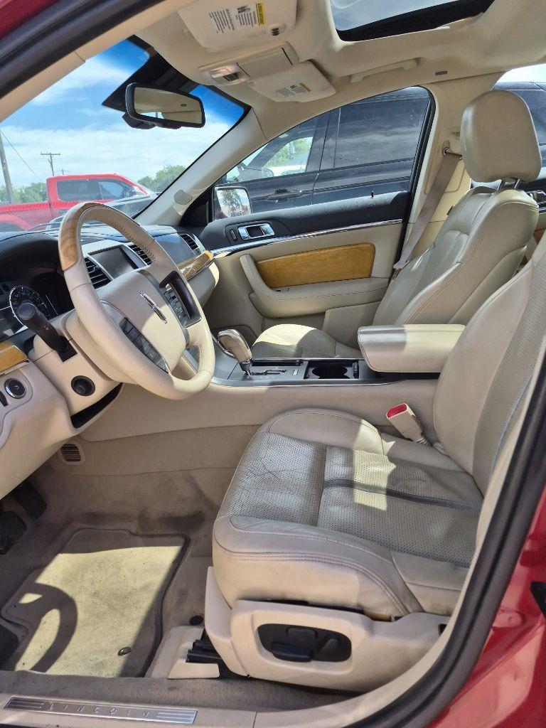 Lincoln MKS AWD 2009