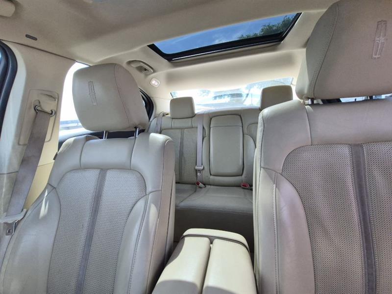 Lincoln MKS AWD 2009