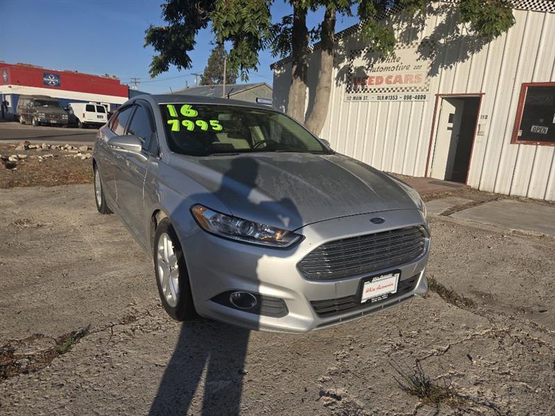 Ford Fusion SE 2016