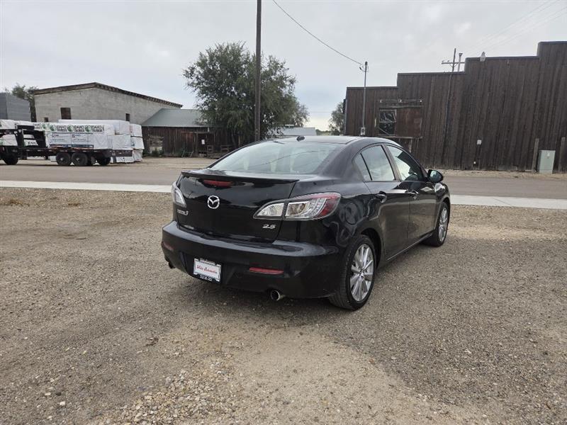 Mazda MAZDA3 s Grand Touring 4-Door 2011
