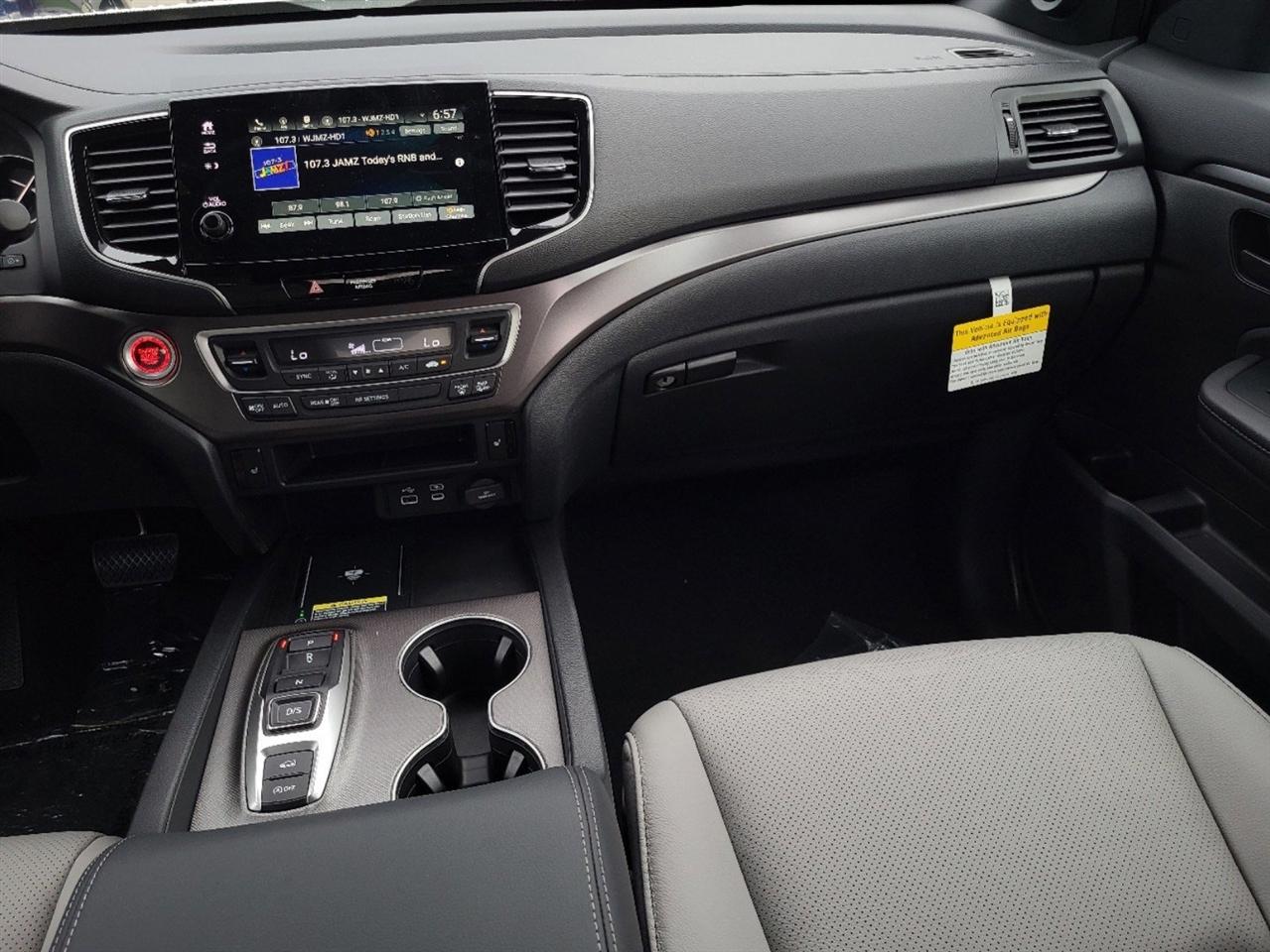 Honda Passport  2025