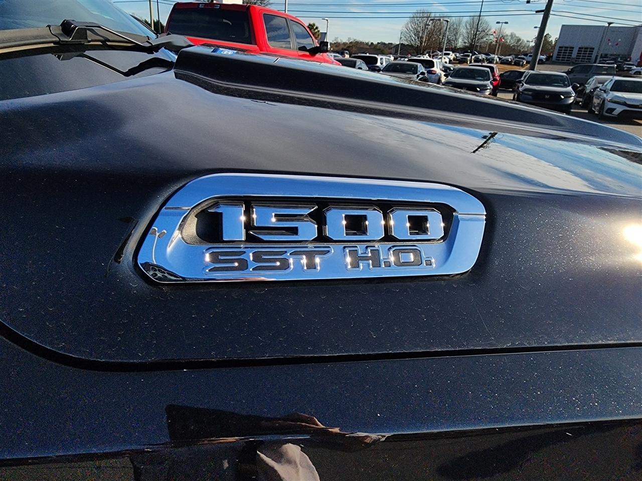 RAM 1500 Limited Crew Cab SWB 4WD 2025