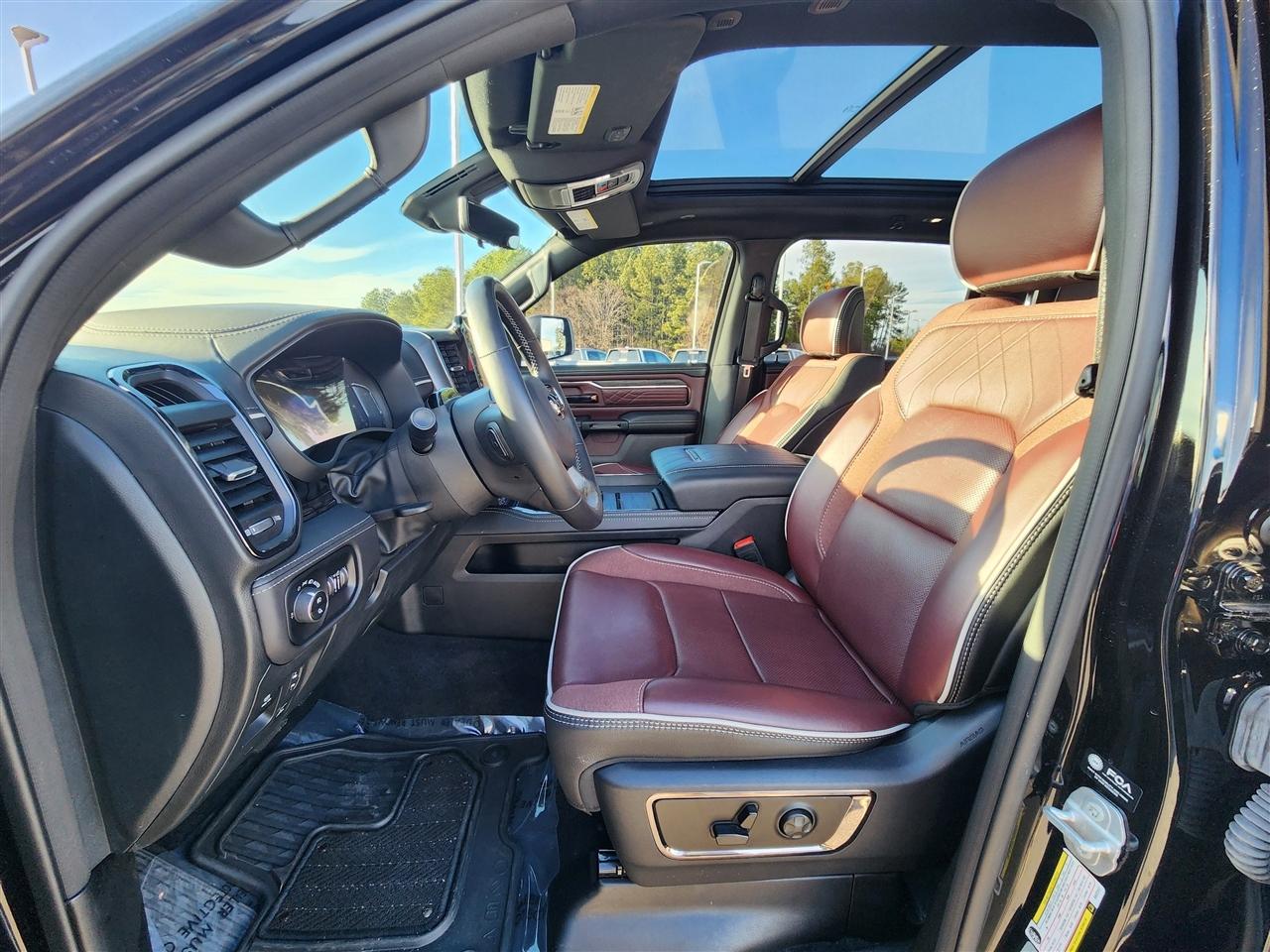 RAM 1500 Limited Crew Cab SWB 4WD 2025