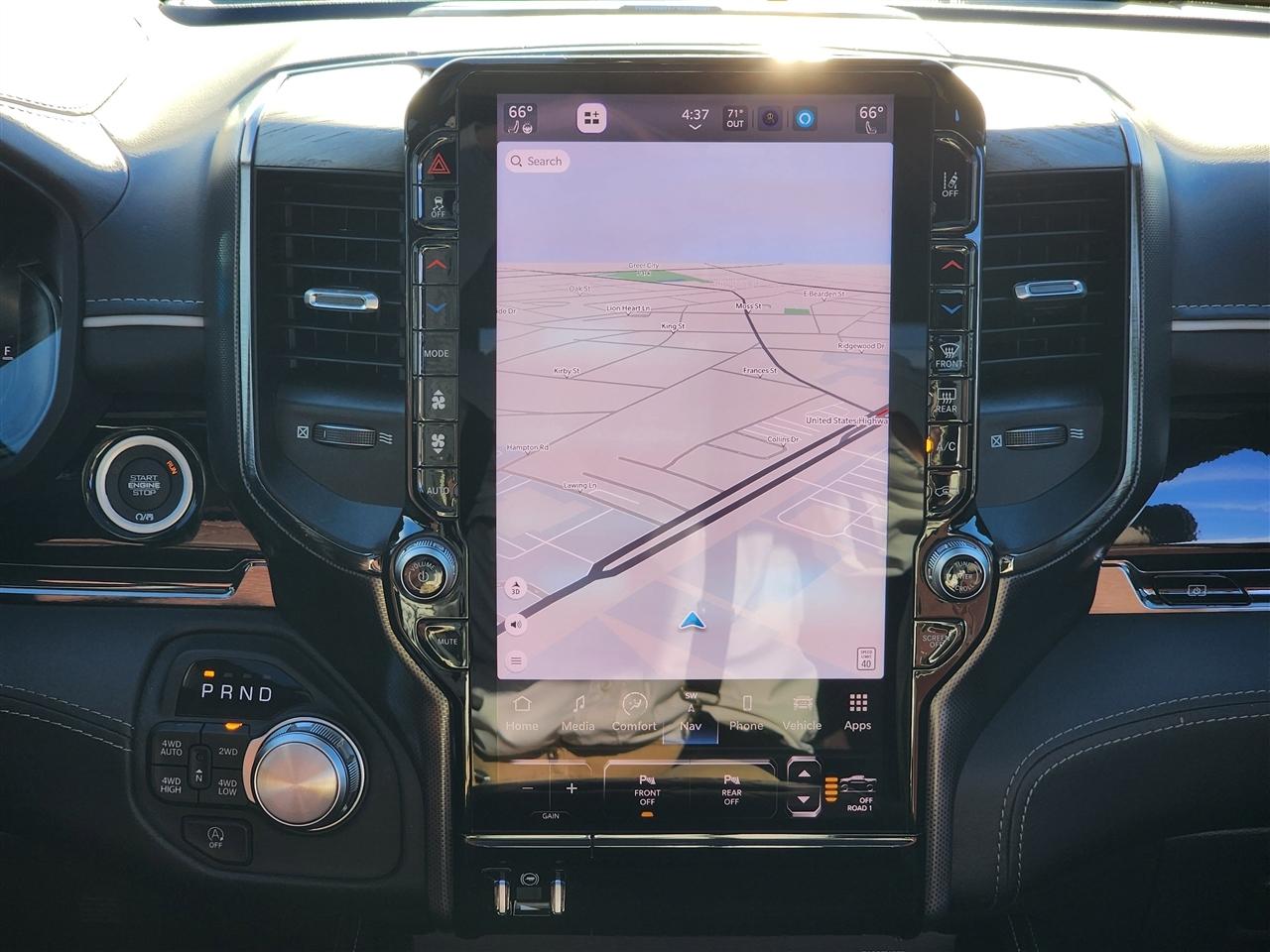 RAM 1500 Limited Crew Cab SWB 4WD 2025