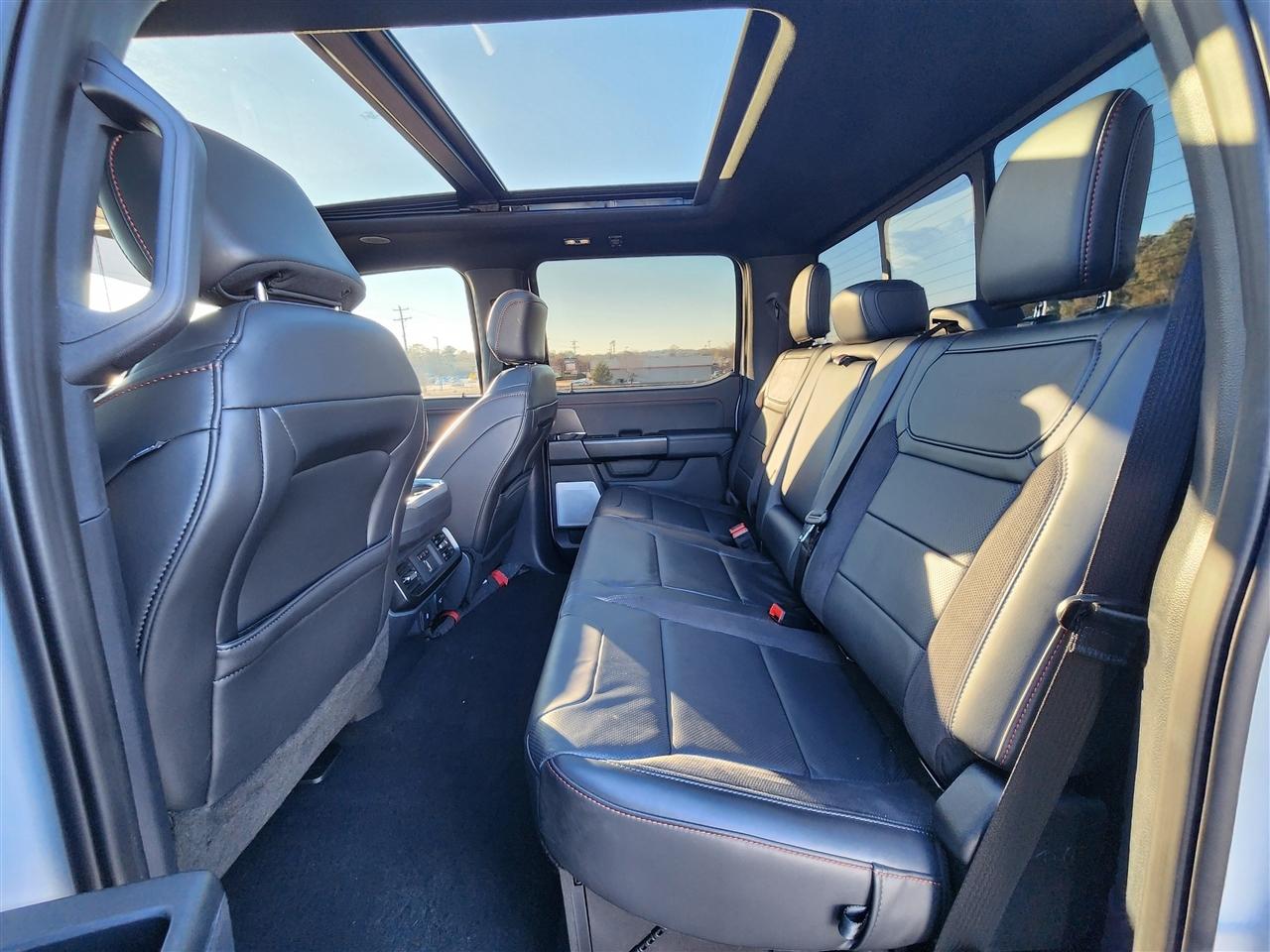 Ford F-150 Raptor SuperCrew 4WD 2025