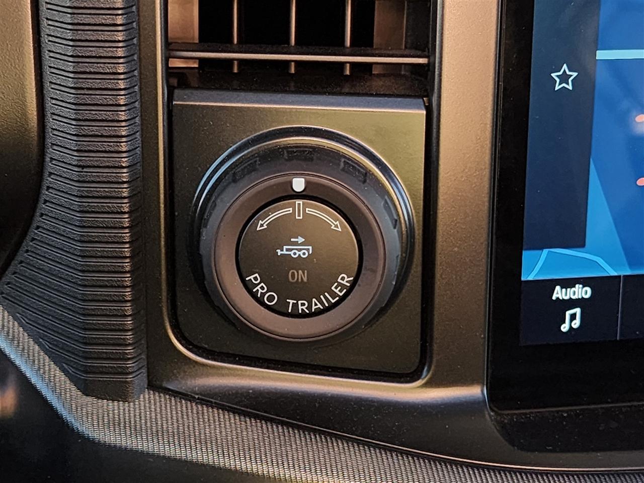 Ford F-150 Raptor SuperCrew 4WD 2025