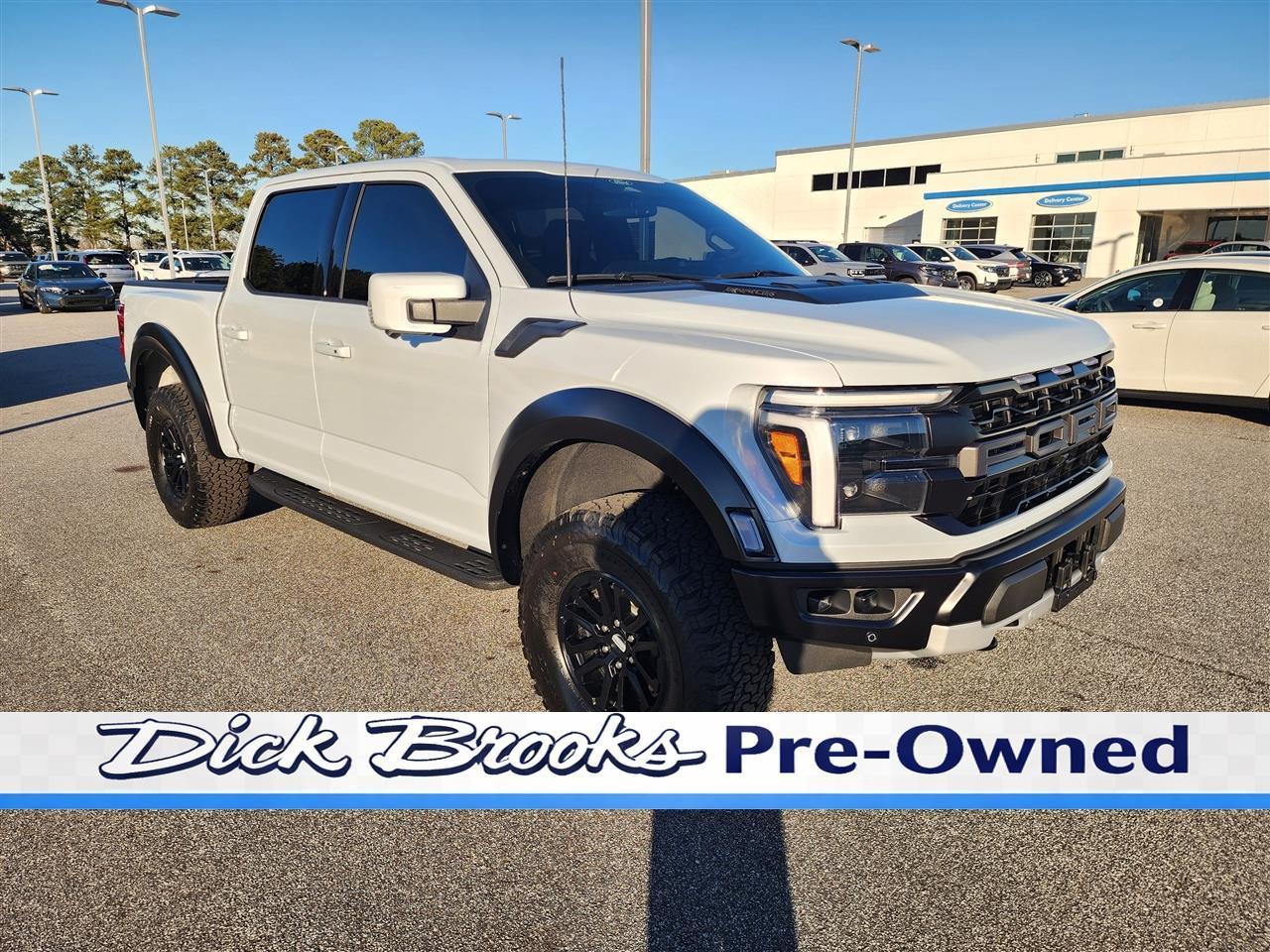 Ford F-150 Raptor SuperCrew 4WD 2025