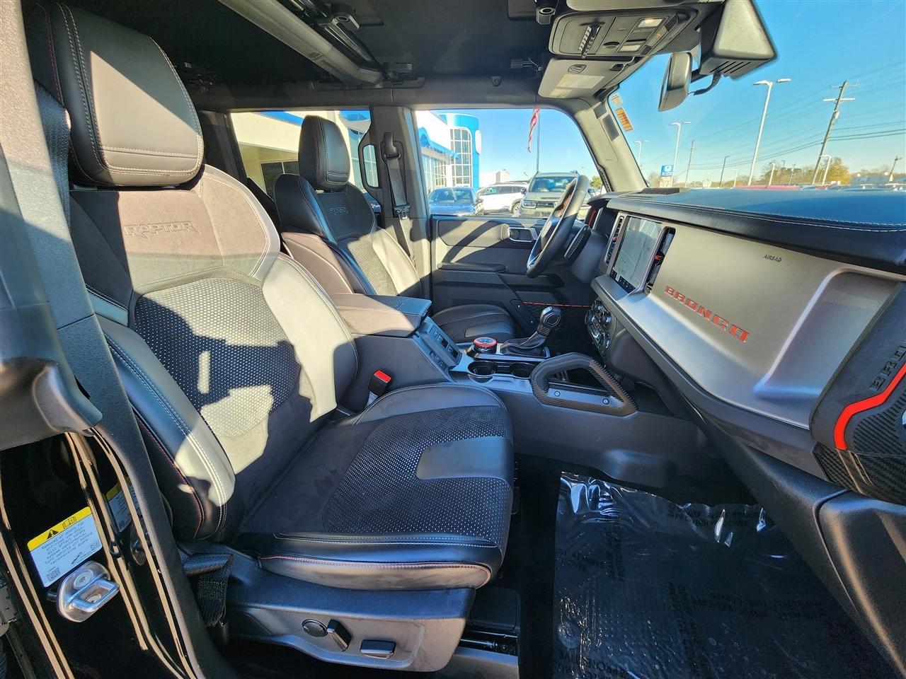 Ford Bronco Raptor 2023