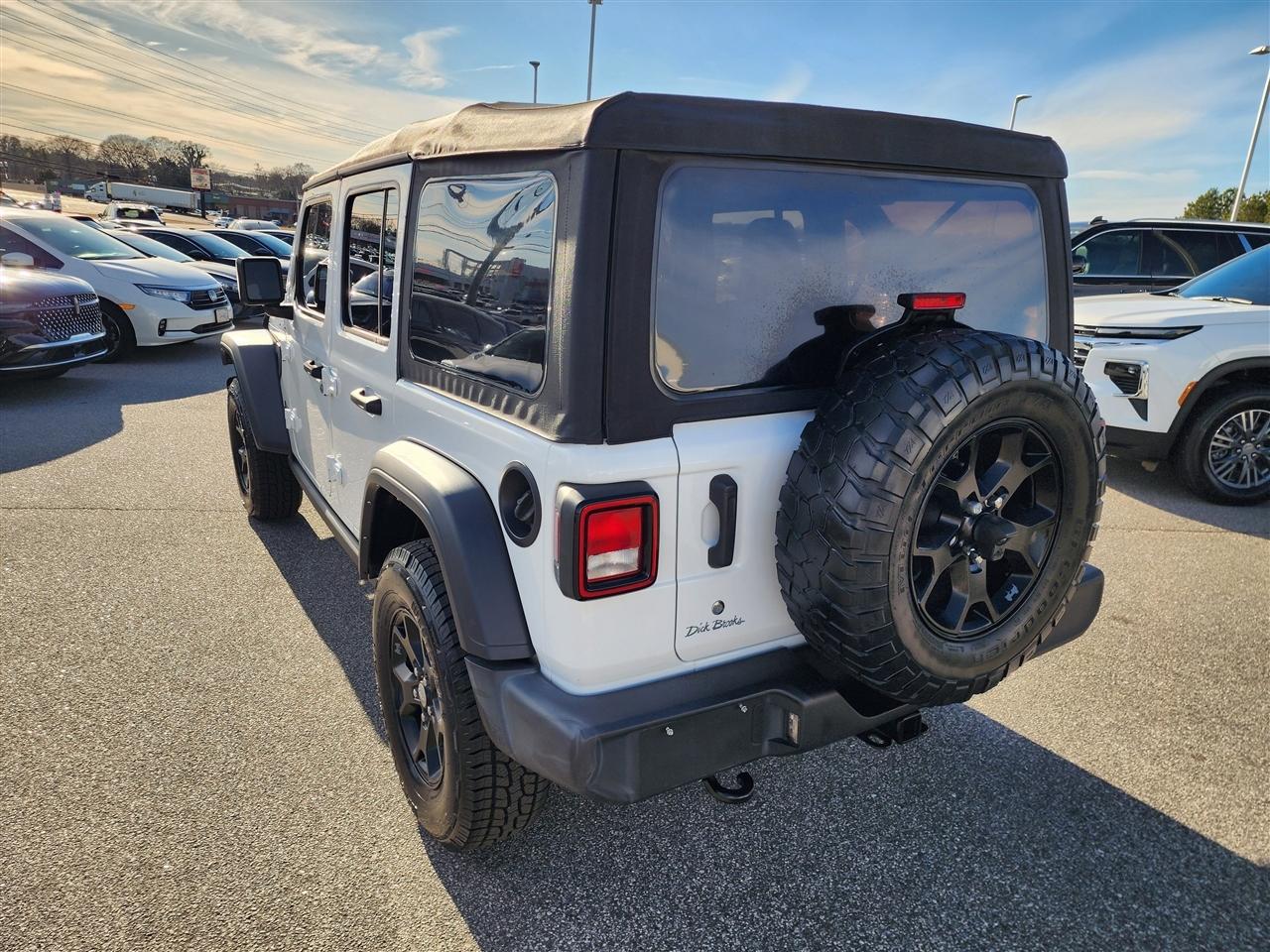 Jeep Wrangler Unlimited Willys Sport 2021