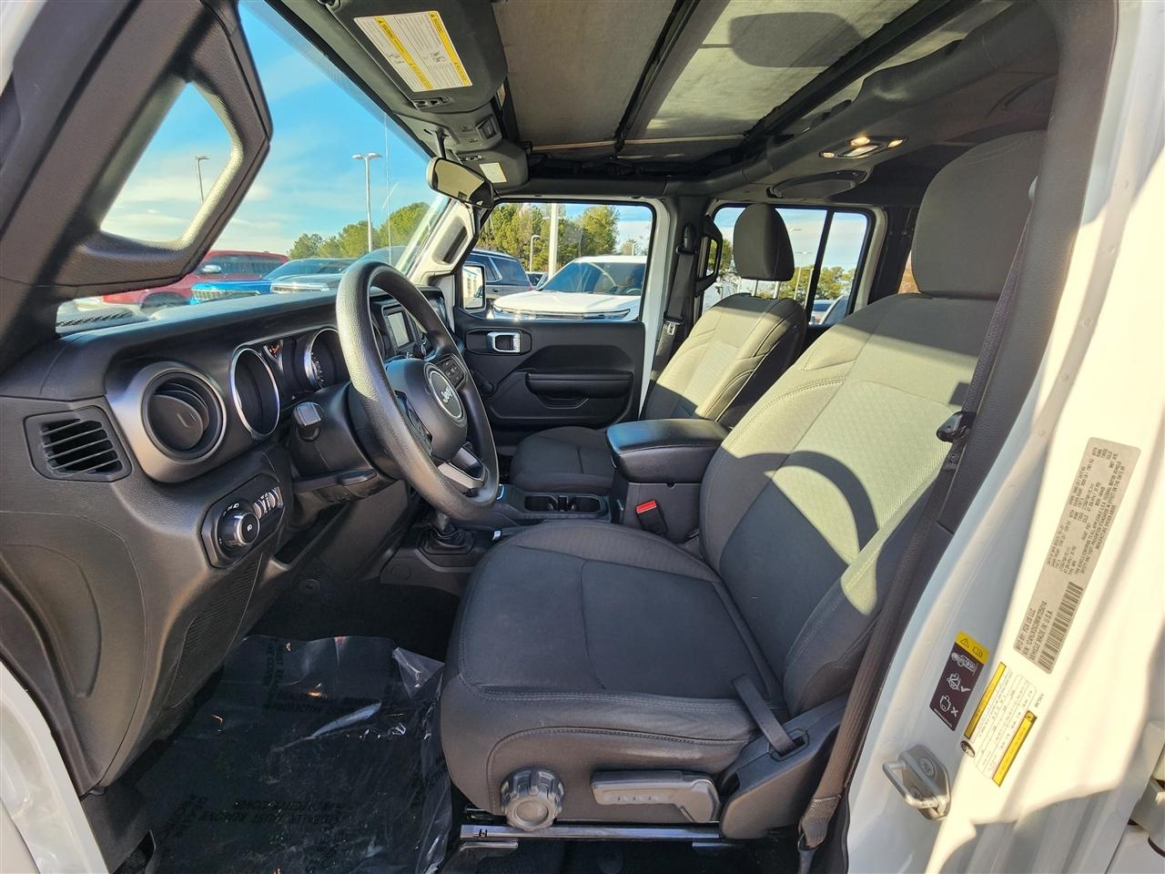 Jeep Wrangler Unlimited Willys Sport 2021