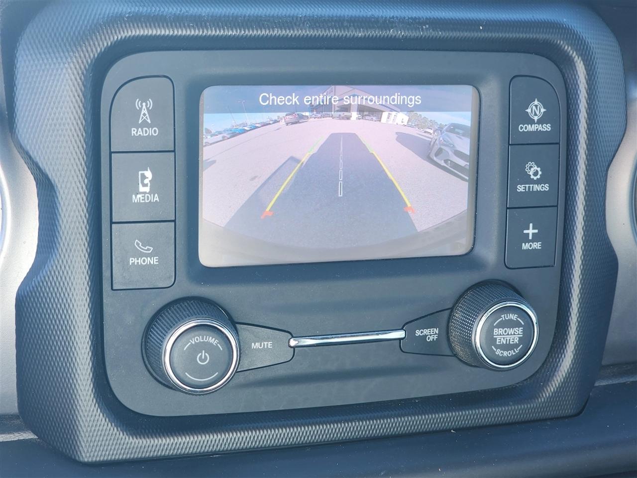 Jeep Wrangler Unlimited Willys Sport 2021