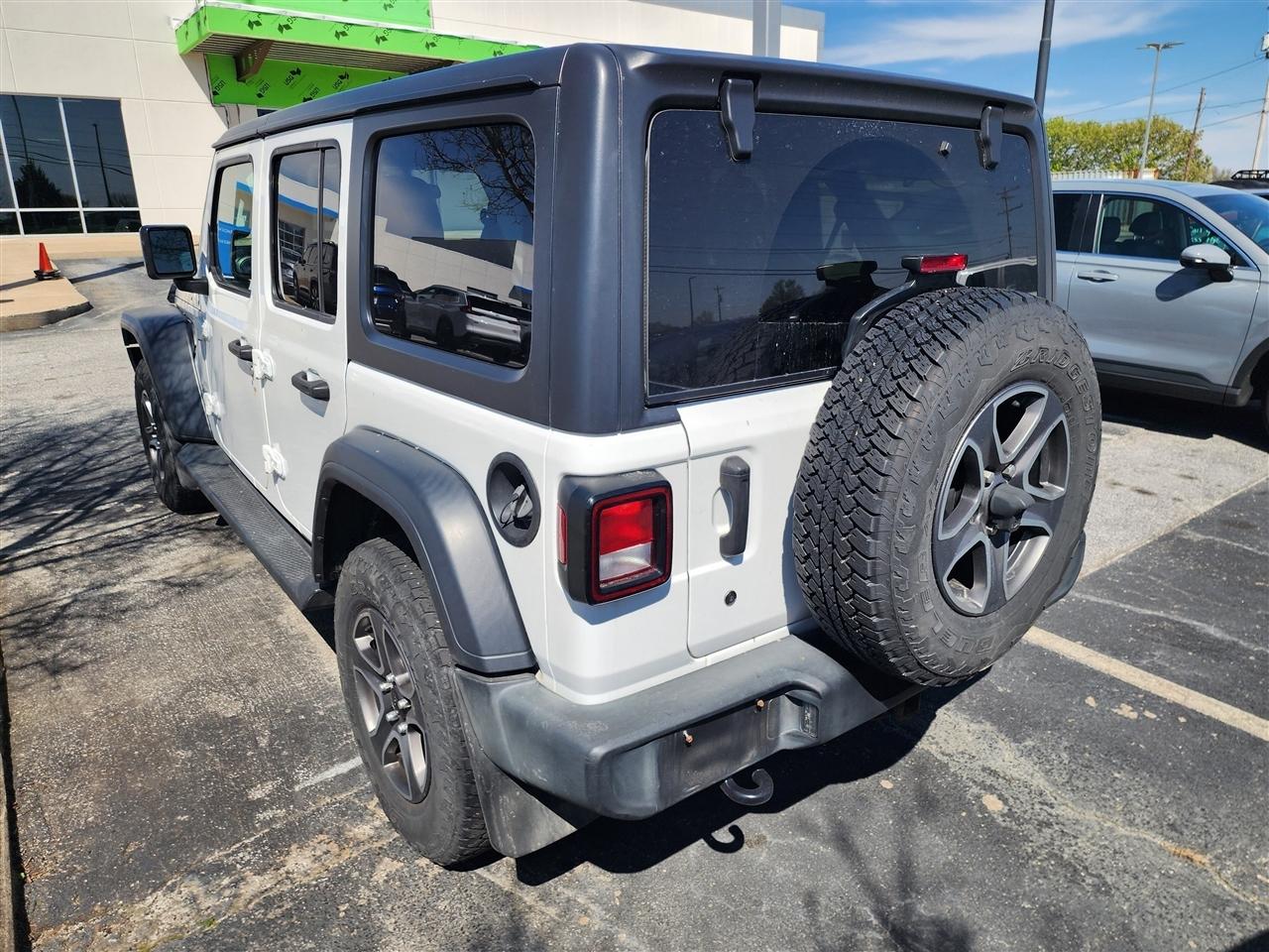 Jeep Wrangler Unlimited Sport 2019