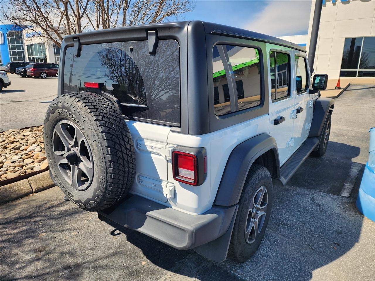 Jeep Wrangler Unlimited Sport 2019