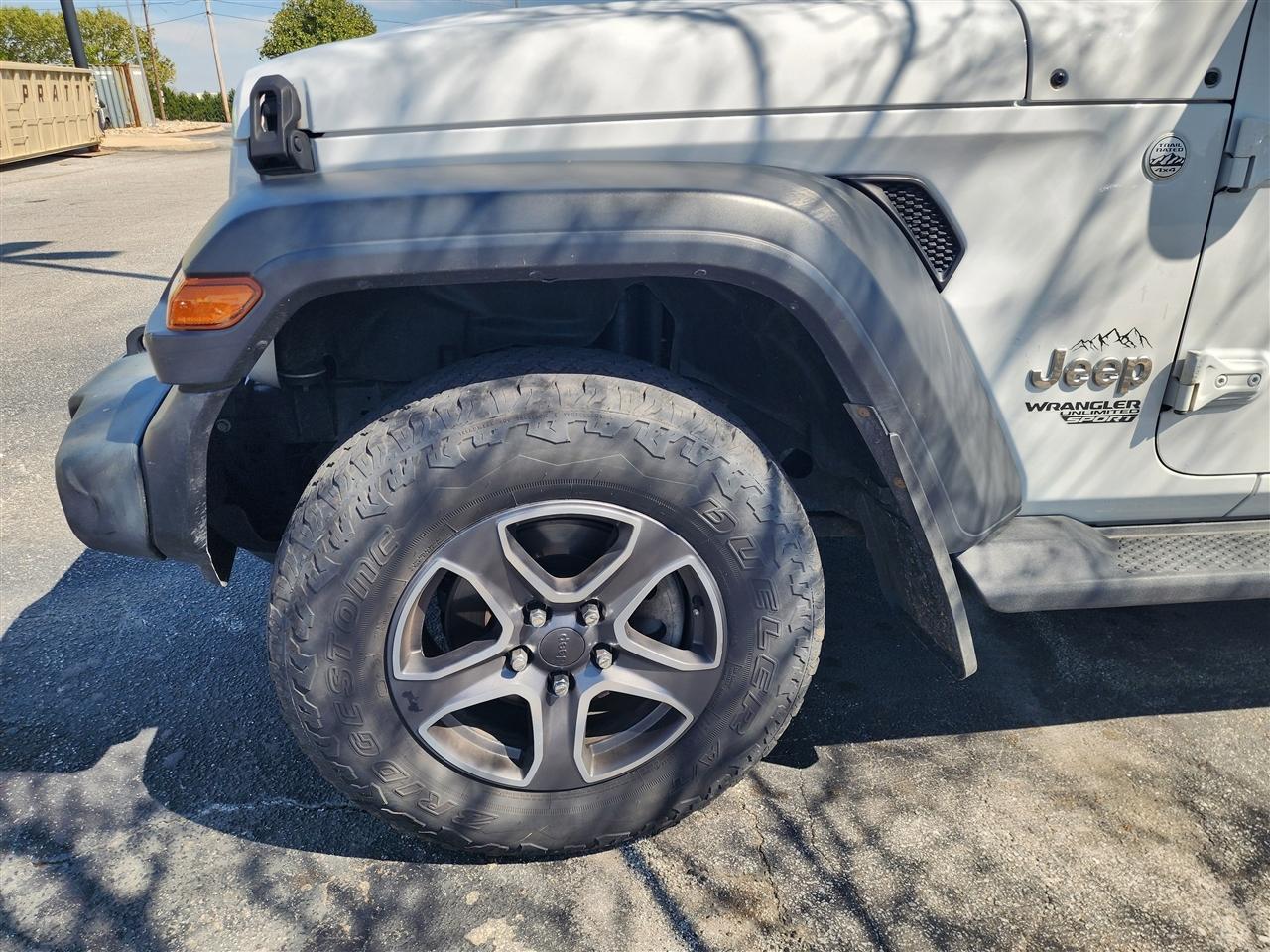 Jeep Wrangler Unlimited Sport 2019