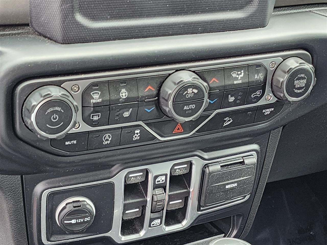 Jeep Wrangler Unlimited Sport 2019