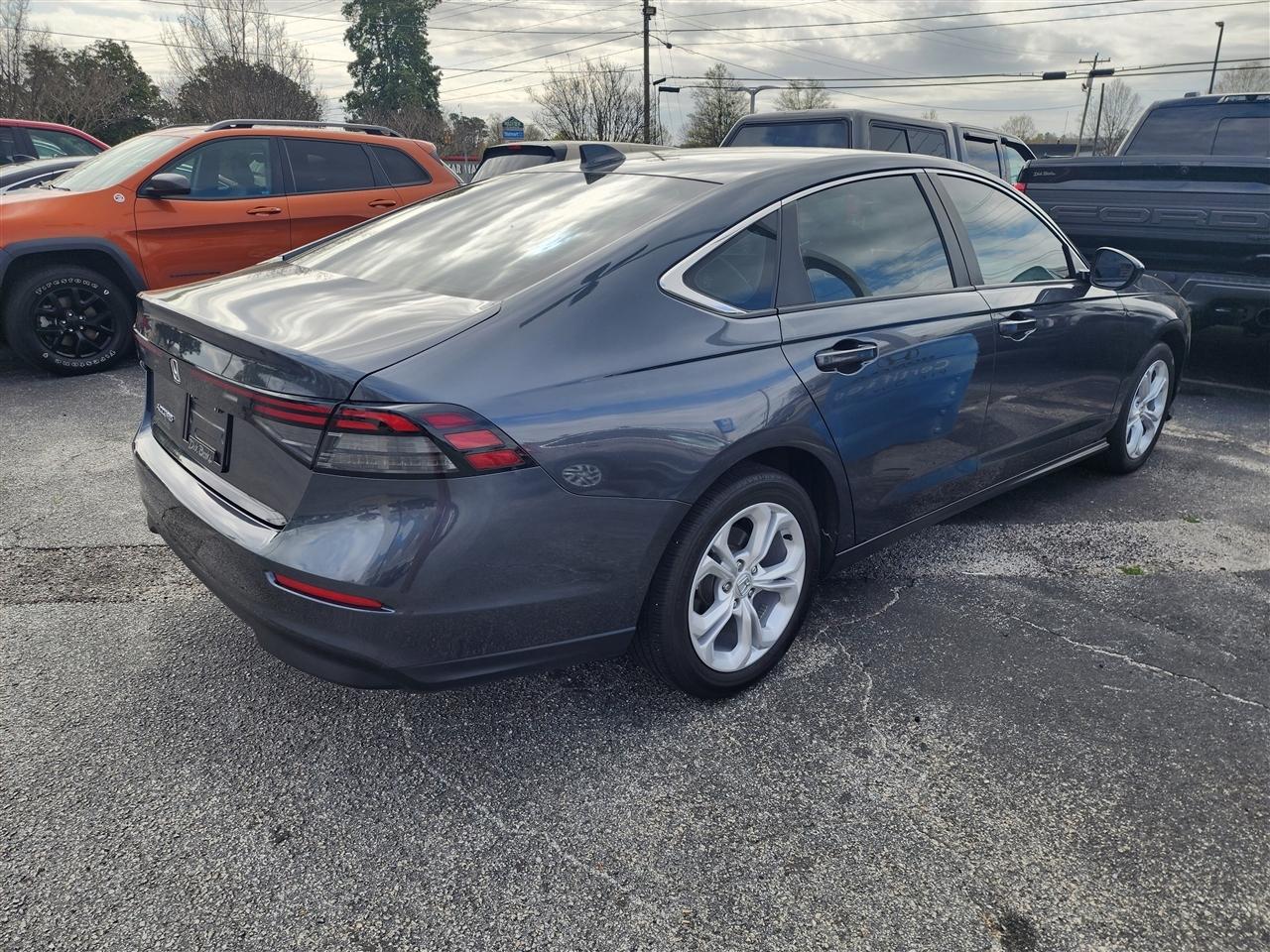 Honda Accord LX 2024