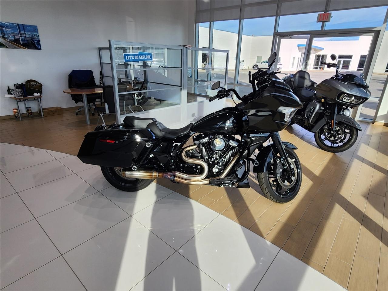 Harley-Davidson FLTRX  2024