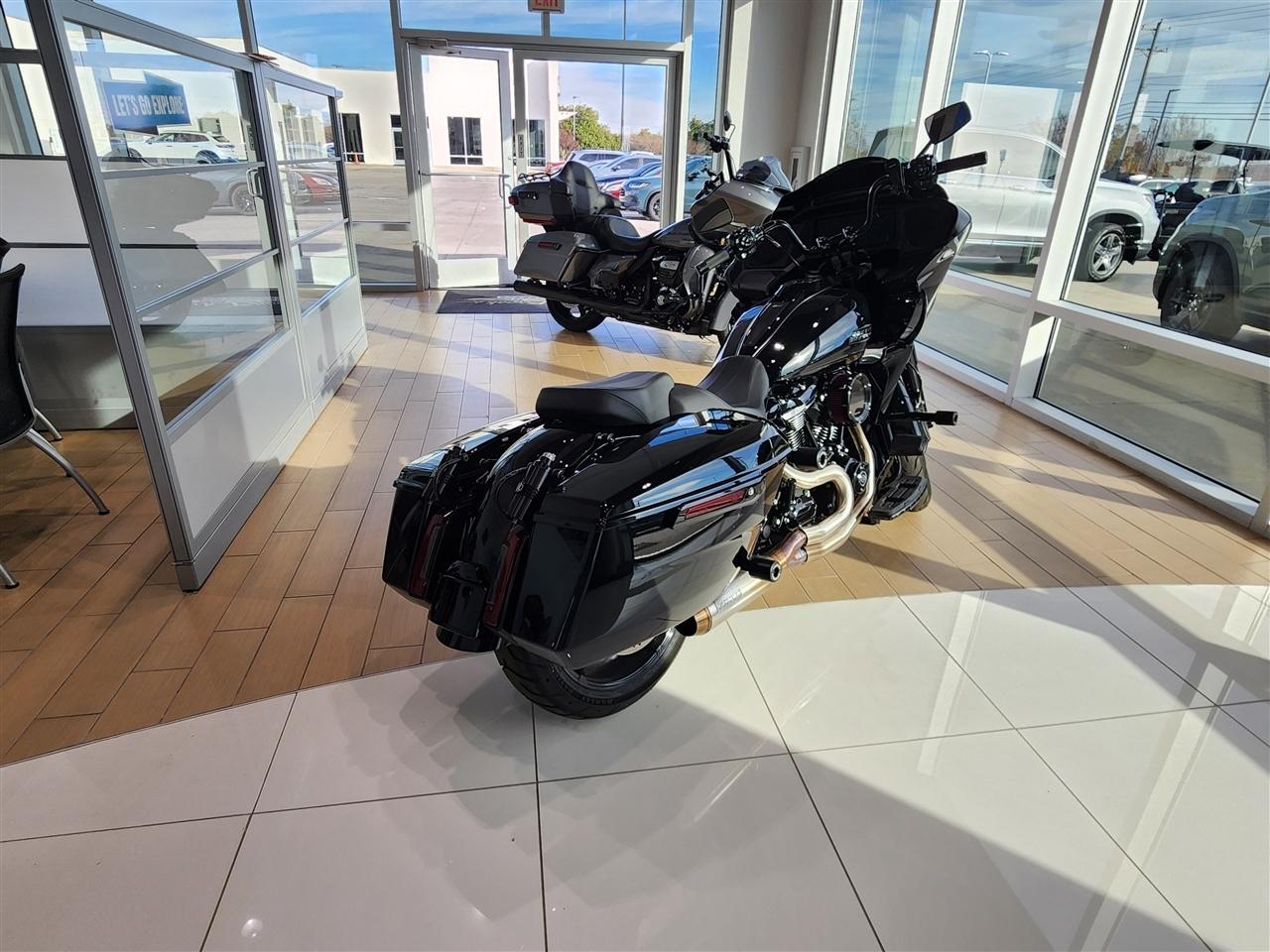 Harley-Davidson FLTRX  2024