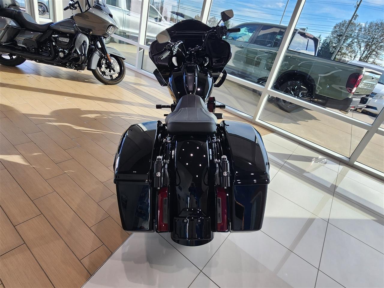 Harley-Davidson FLTRX  2024