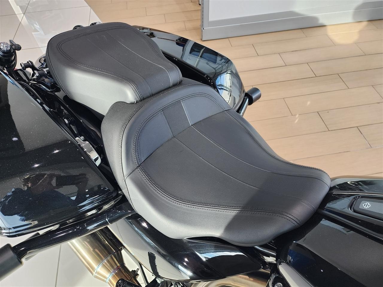 Harley-Davidson FLTRX  2024