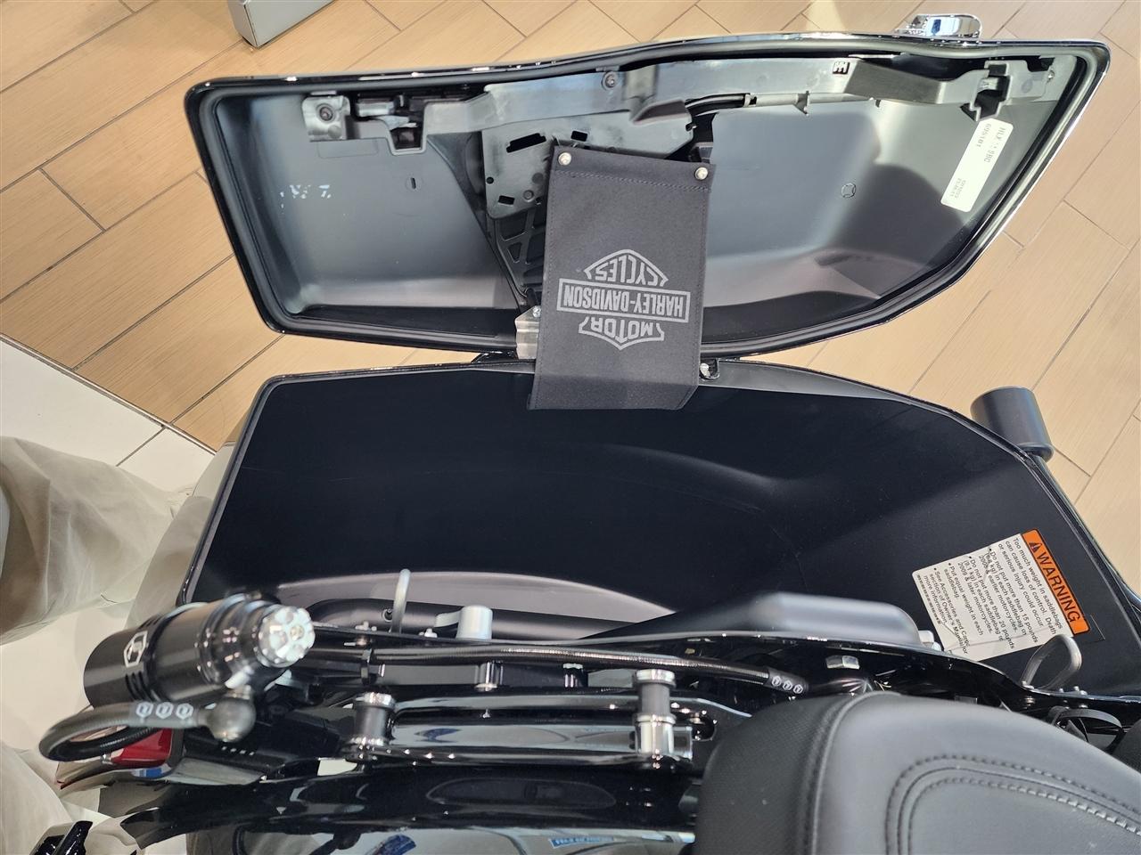 Harley-Davidson FLTRX  2024