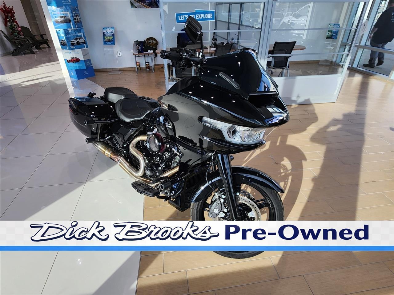 Harley-Davidson FLTRX  2024