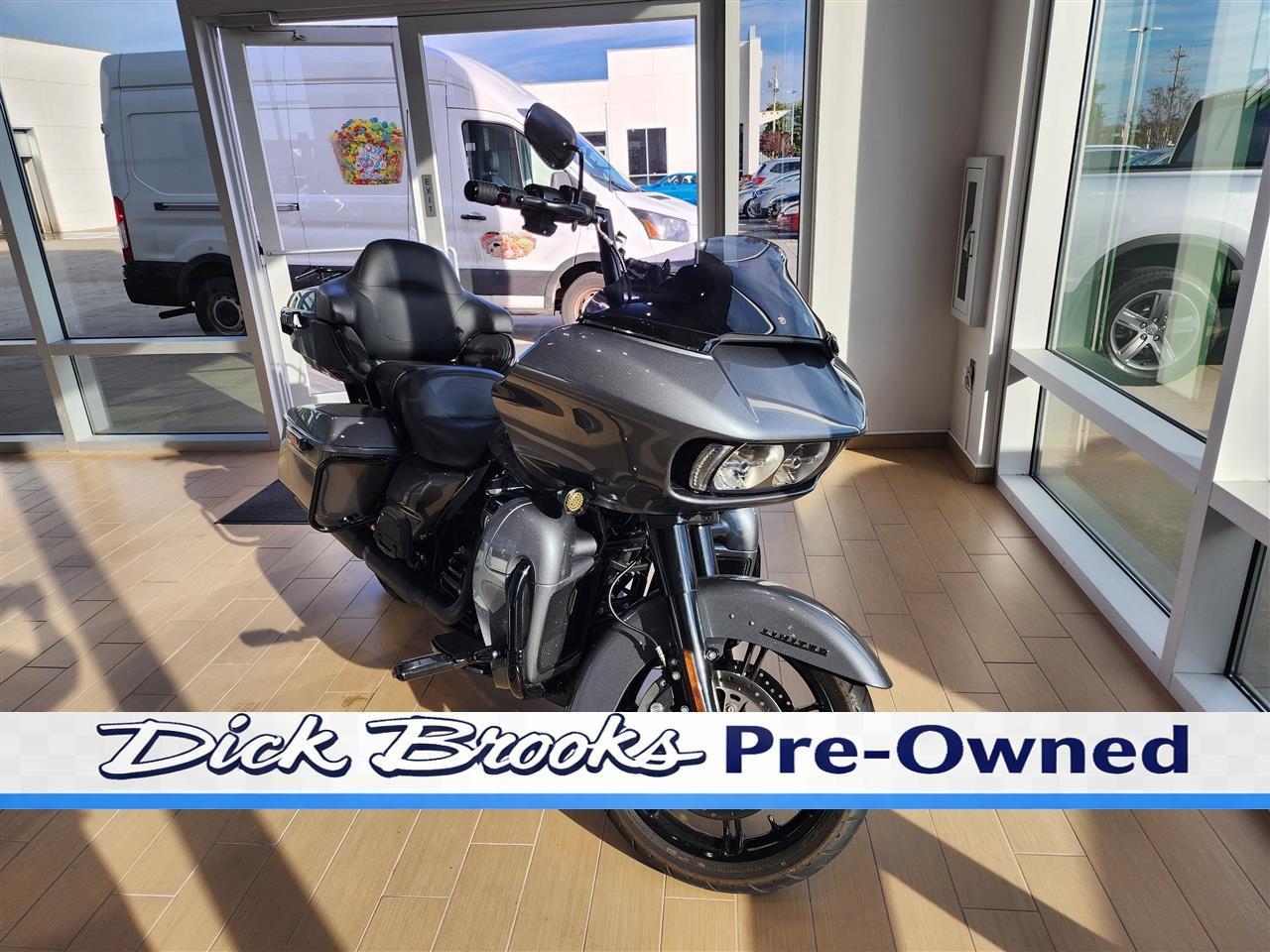 Harley-Davidson FLTRK  2021