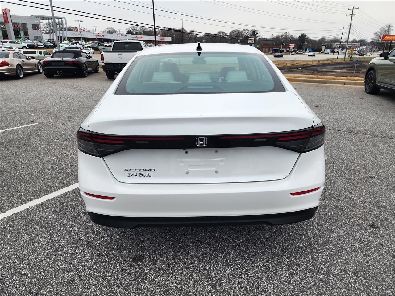 Honda Accord SE 2025