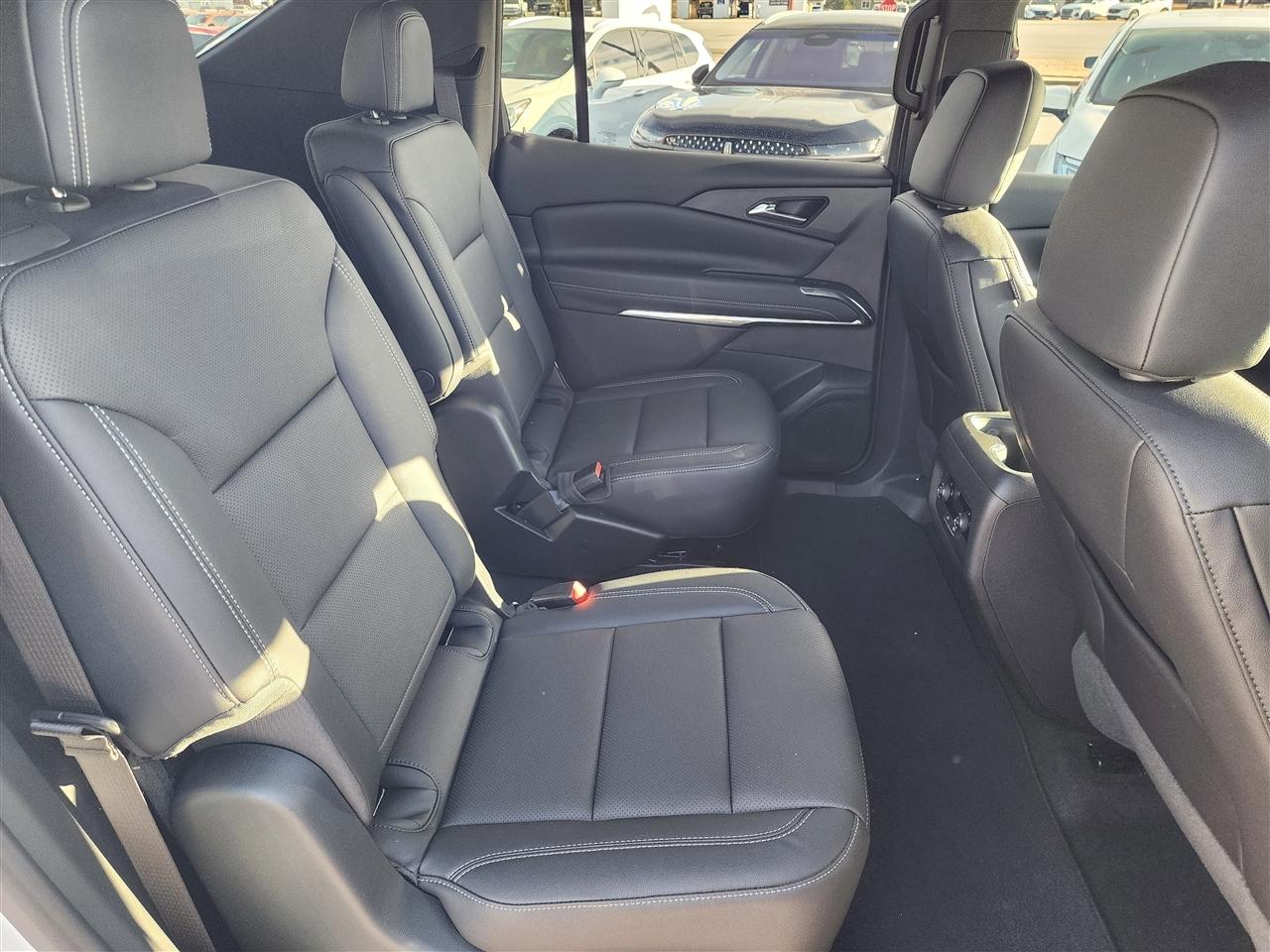 Chevrolet Traverse LT 2026