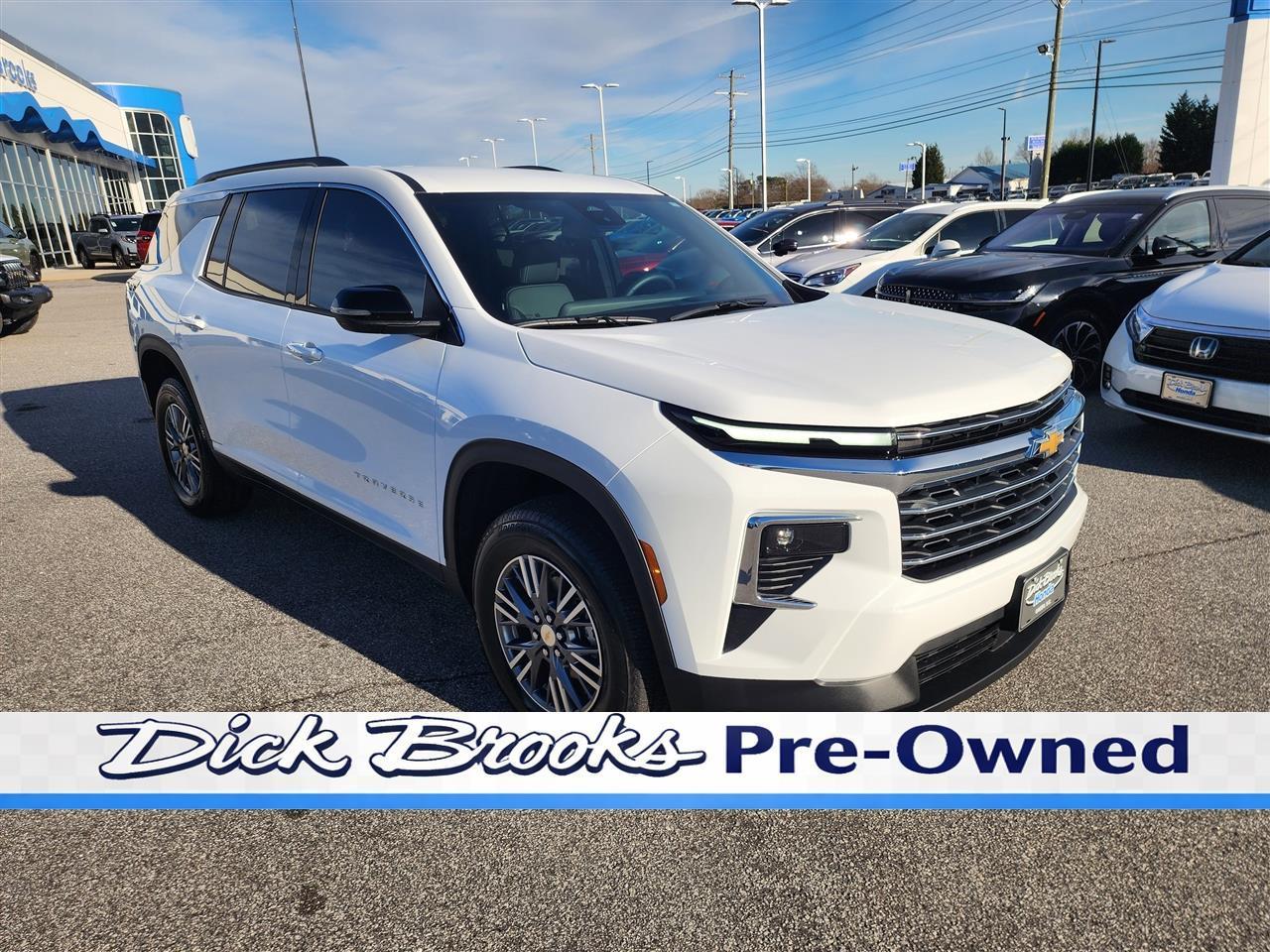 2026 Chevrolet Traverse LT