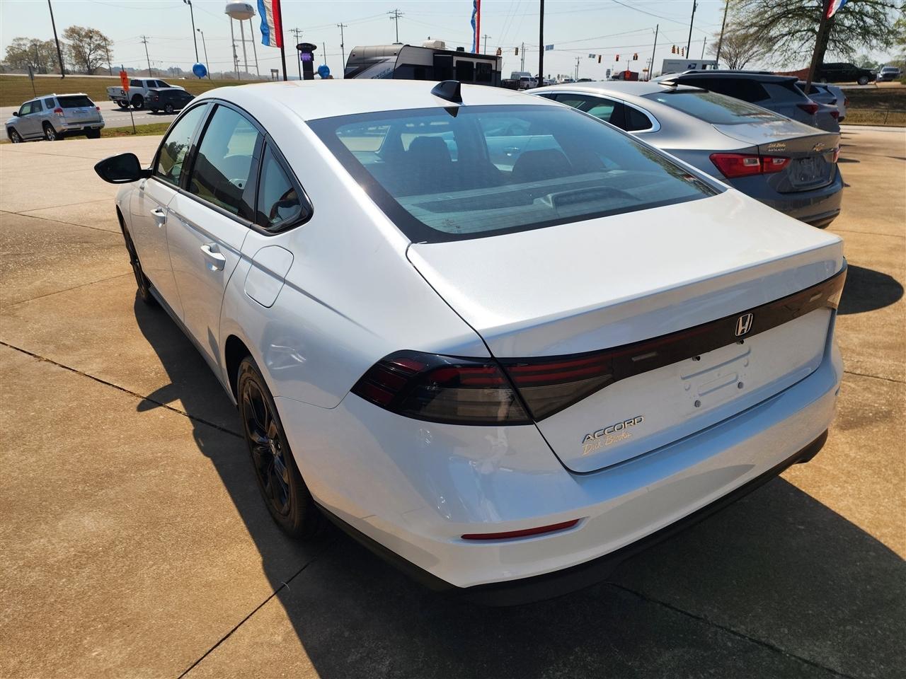 Honda Accord SE 2025