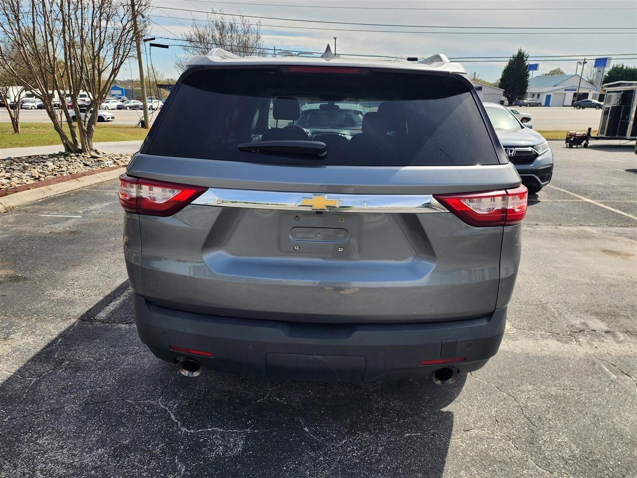 Chevrolet Traverse LT Cloth FWD 2018