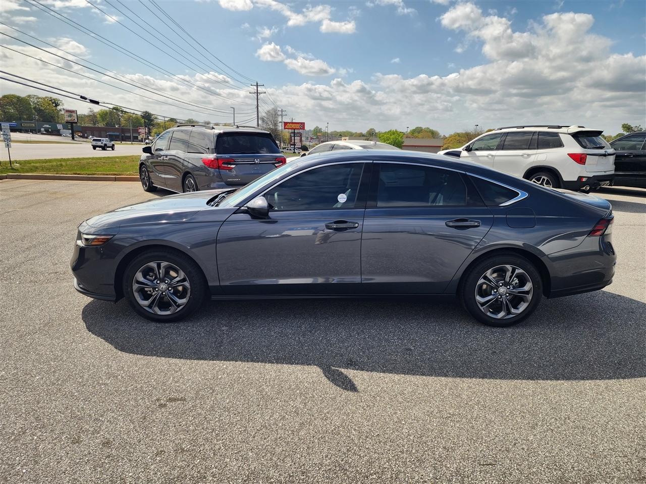 Honda Accord EX 2023