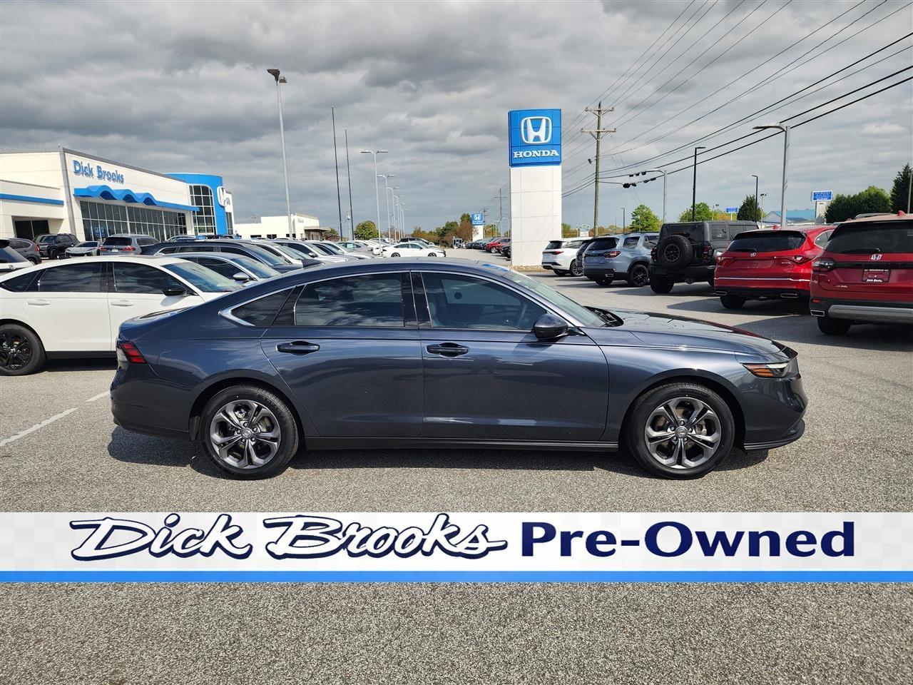 2023 Honda Accord EX