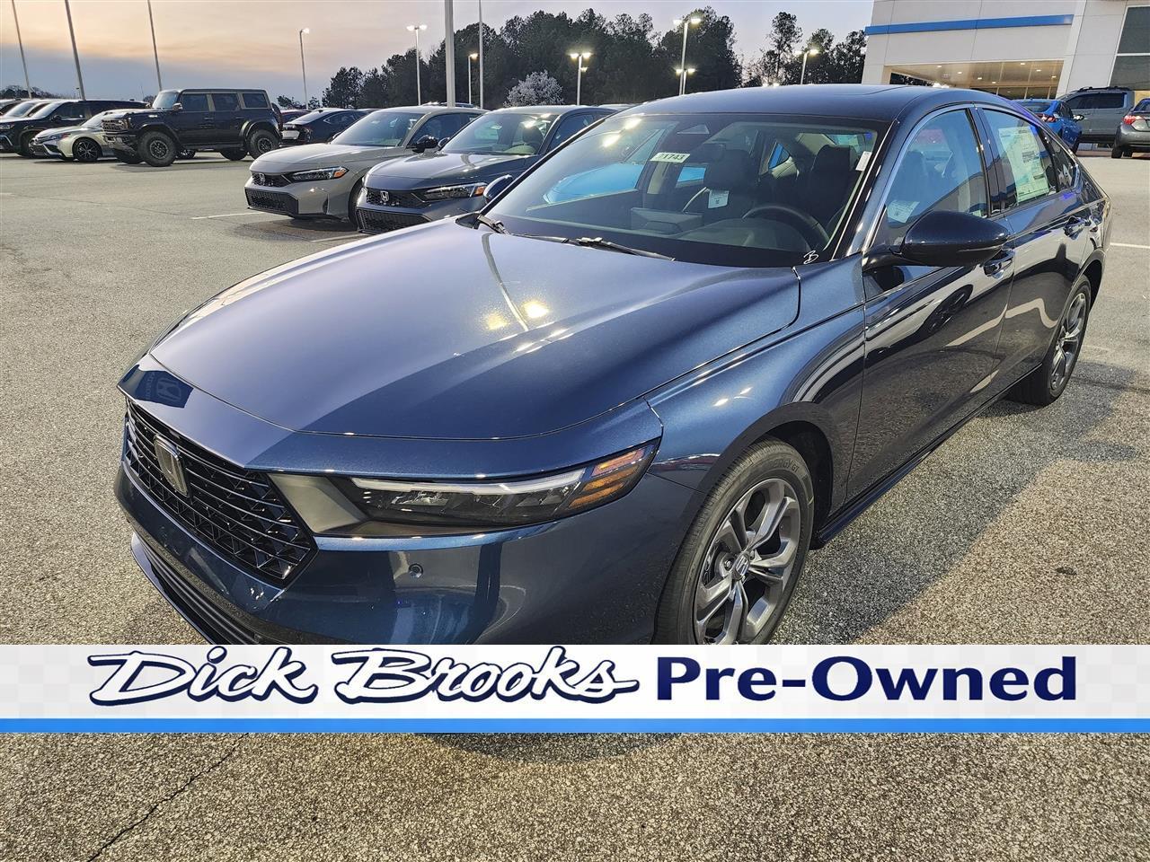 Honda Accord EX-L Hybrid 2026