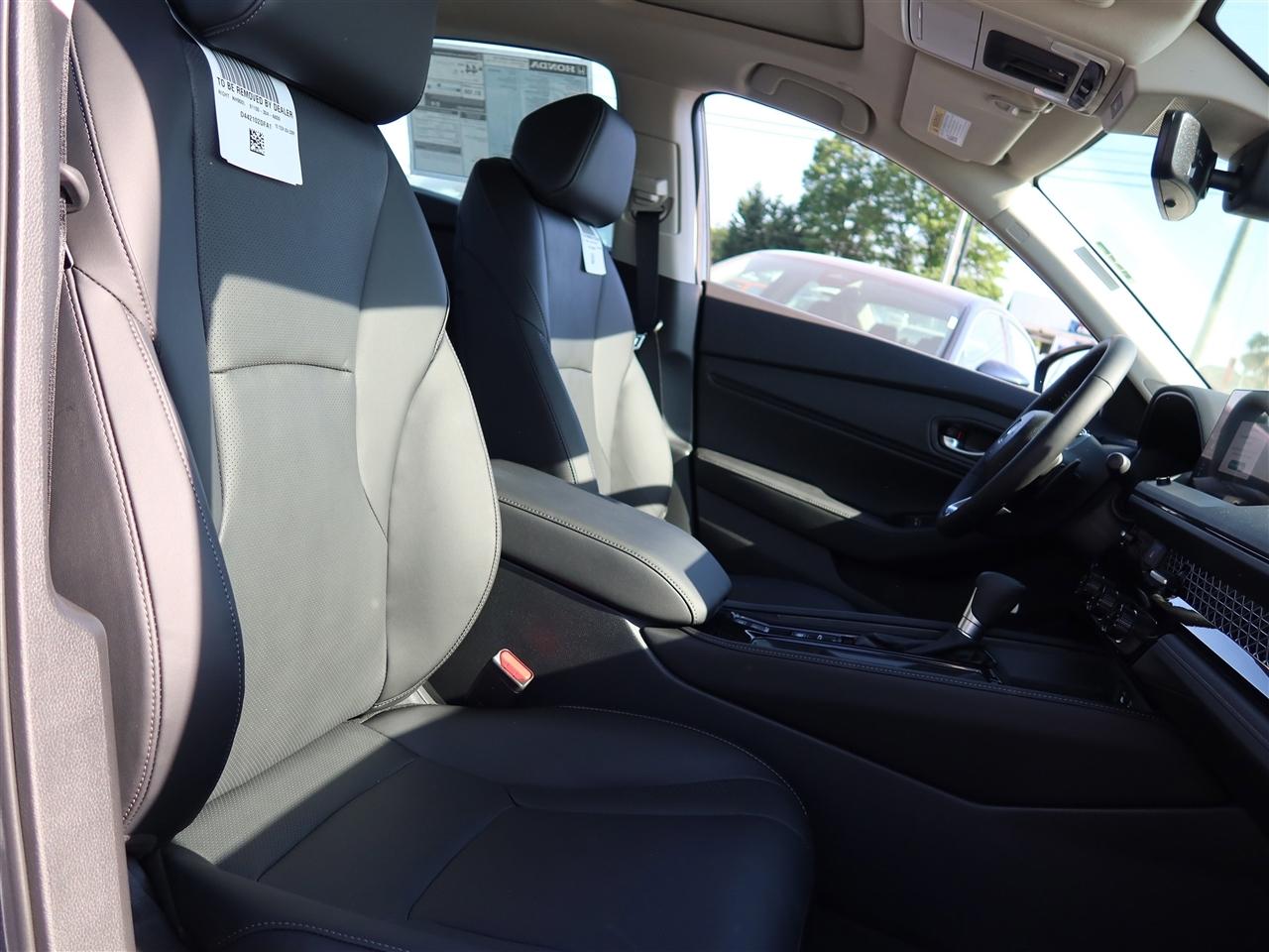 Honda Accord Touring Hybrid 2026