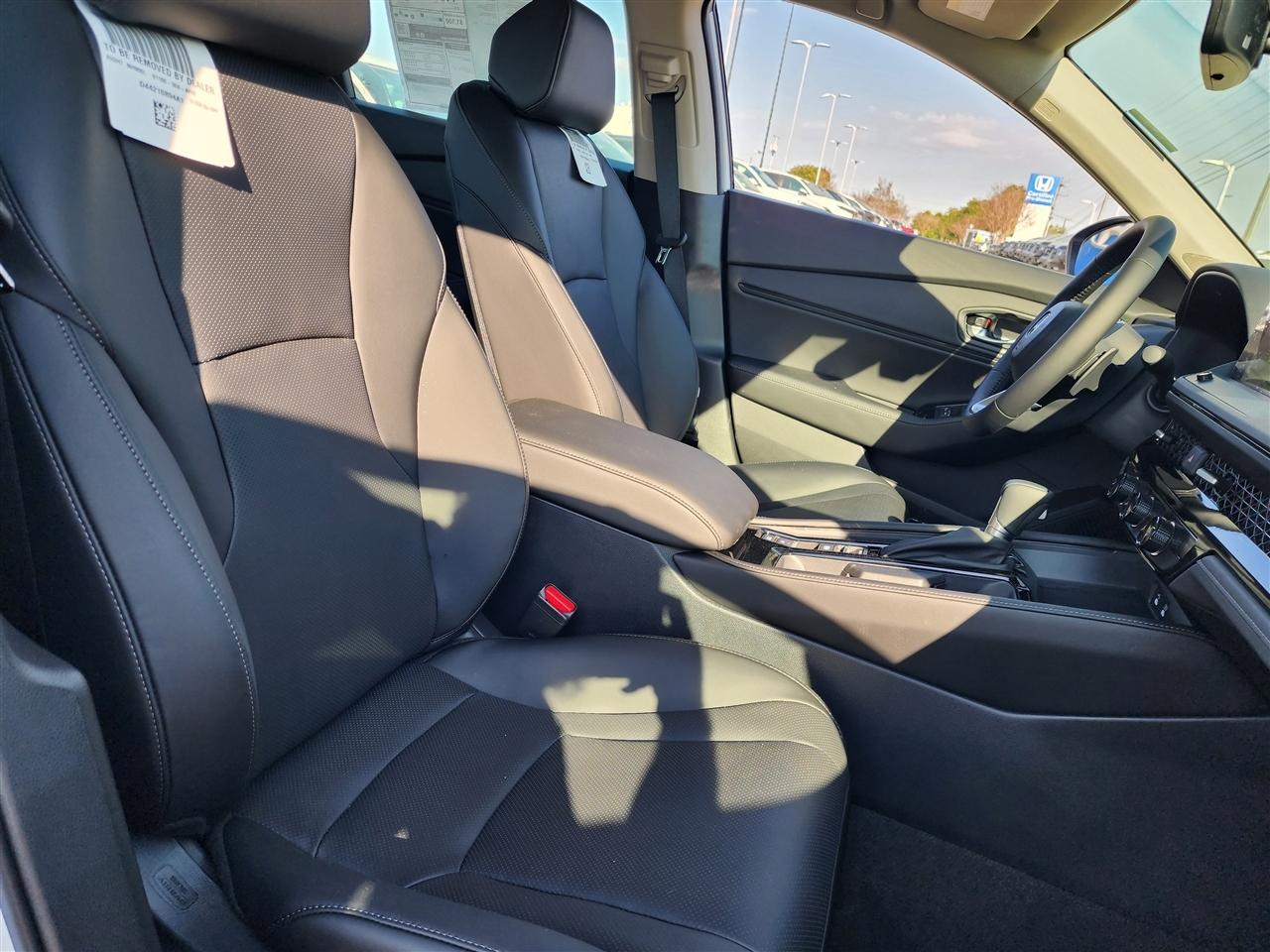 Honda Accord Touring Hybrid 2026