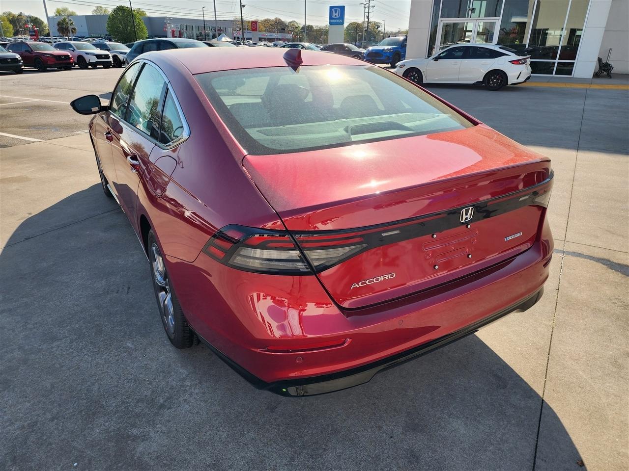 Honda Accord EX-L Hybrid 2026