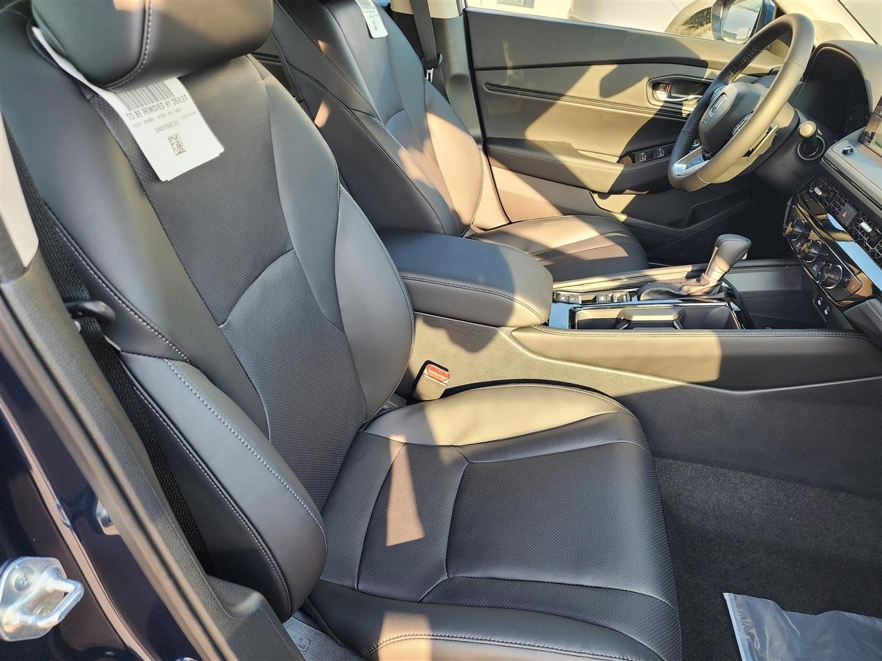 Honda Accord Touring Hybrid 2026