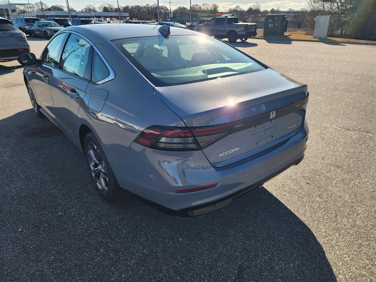 Honda Accord EX-L Hybrid 2026